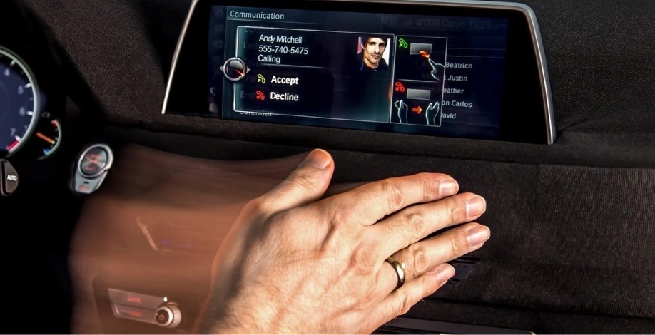 Basic, mid-range and advanced infotainment systems with gesture control
